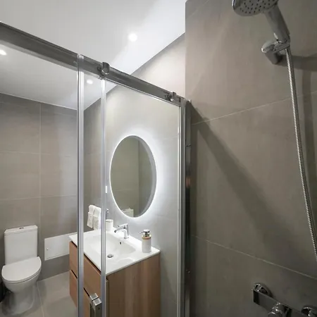 Atlantic Blue 2 - And With Garage Funchal (Madeira)